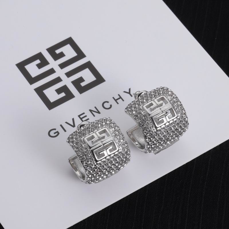 Givenchy earring 11lyr1