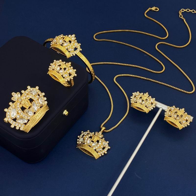 Versace suits 05lyx08