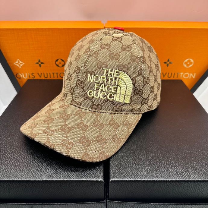 Dior x The North Face Cap dxn11