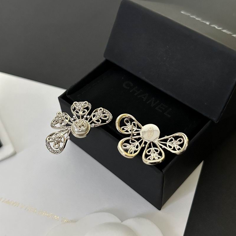 Chanel earing 1lyx87