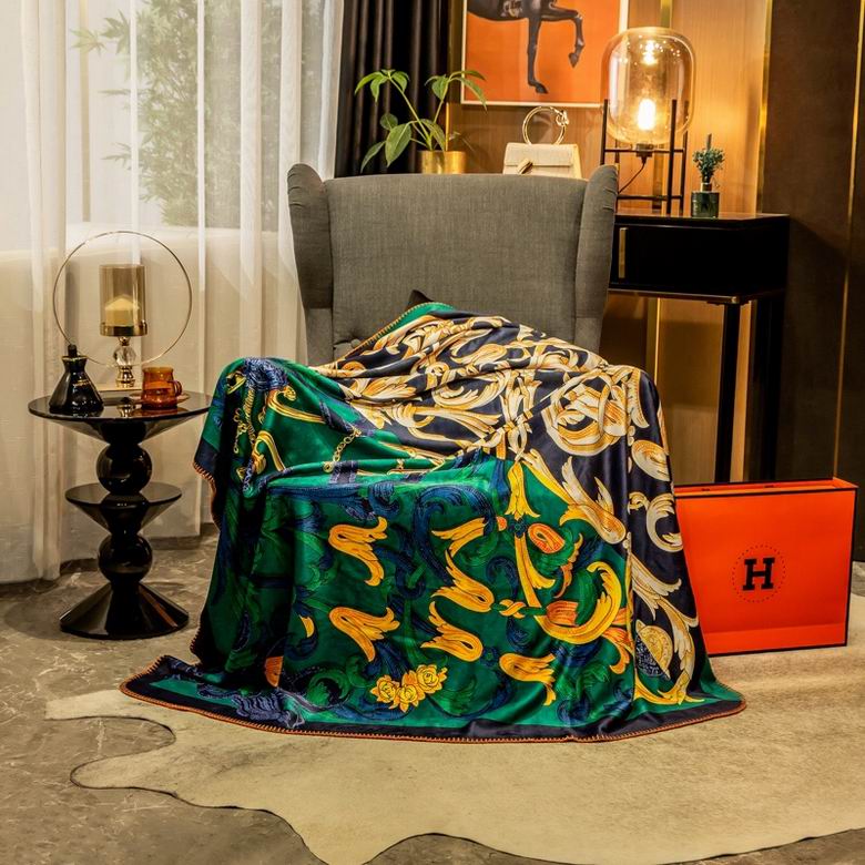 Hermes 1.5x1.5m 1.5x2.0m 2.0x2.3m 49