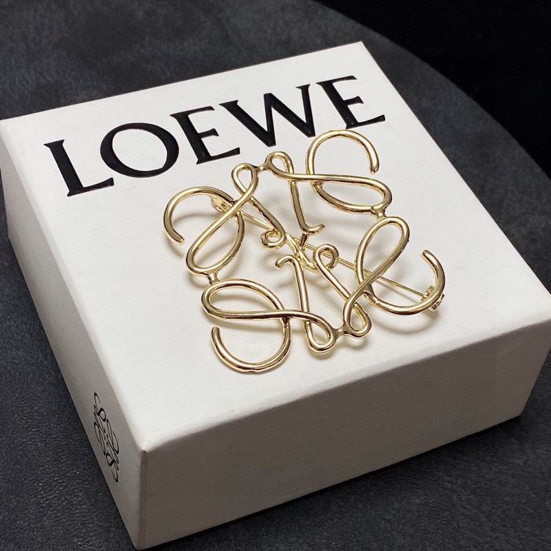 Loewe brooch 09lyw3