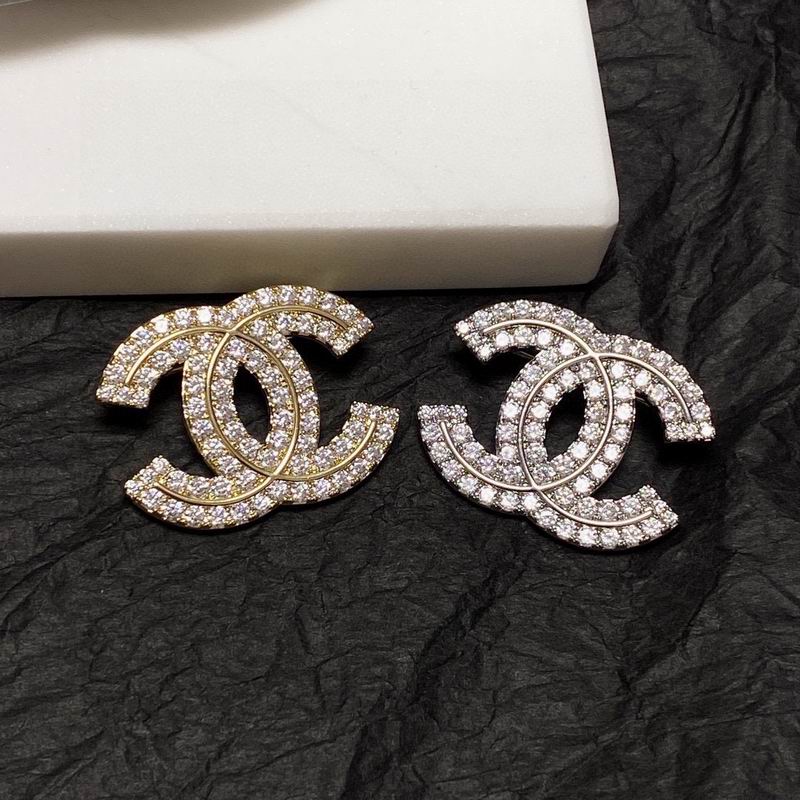 Chanel Brooch 1lyx48