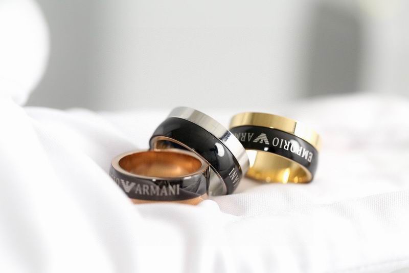 Armani Ring lyr6