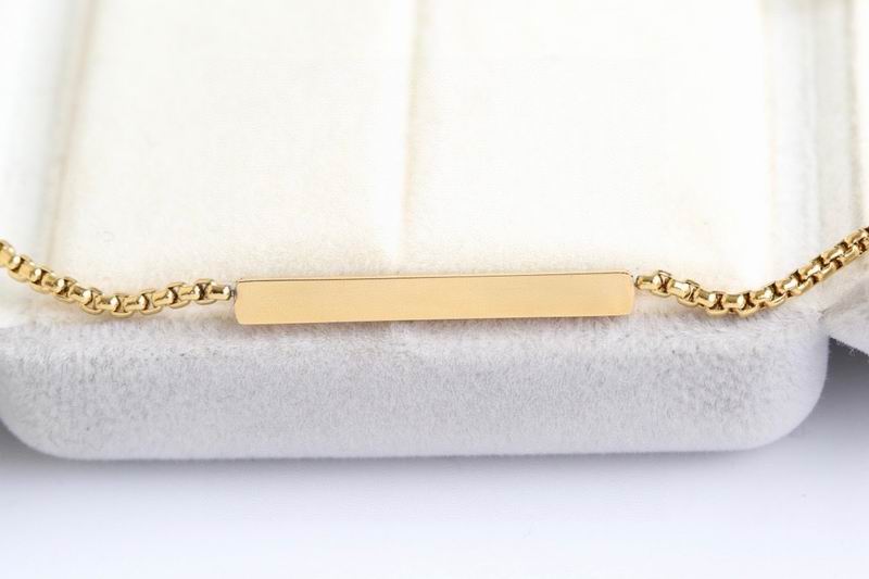 Armani necklace 11lyx4