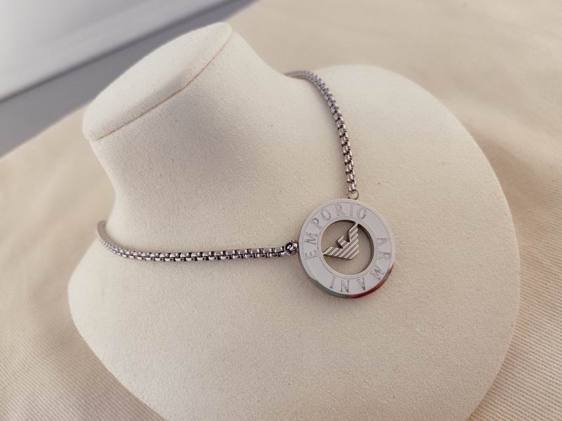 Armani necklace 11lyx5