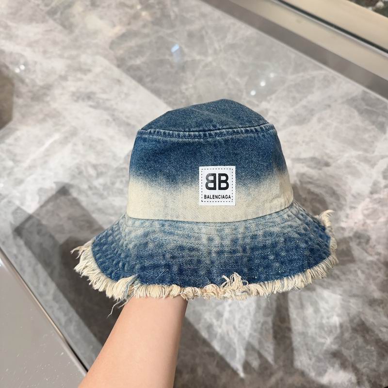 Balenciaga hat 010736