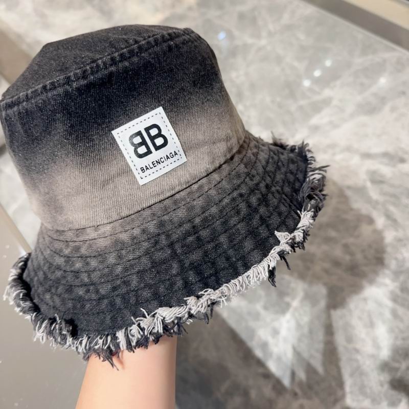 Balenciaga hat 010736