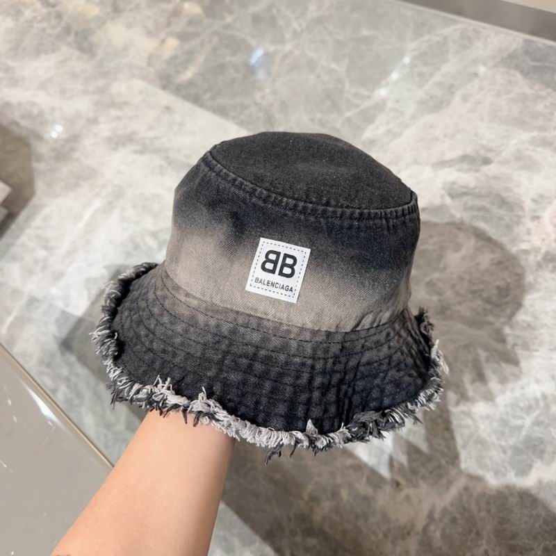 Balenciaga hat 010736