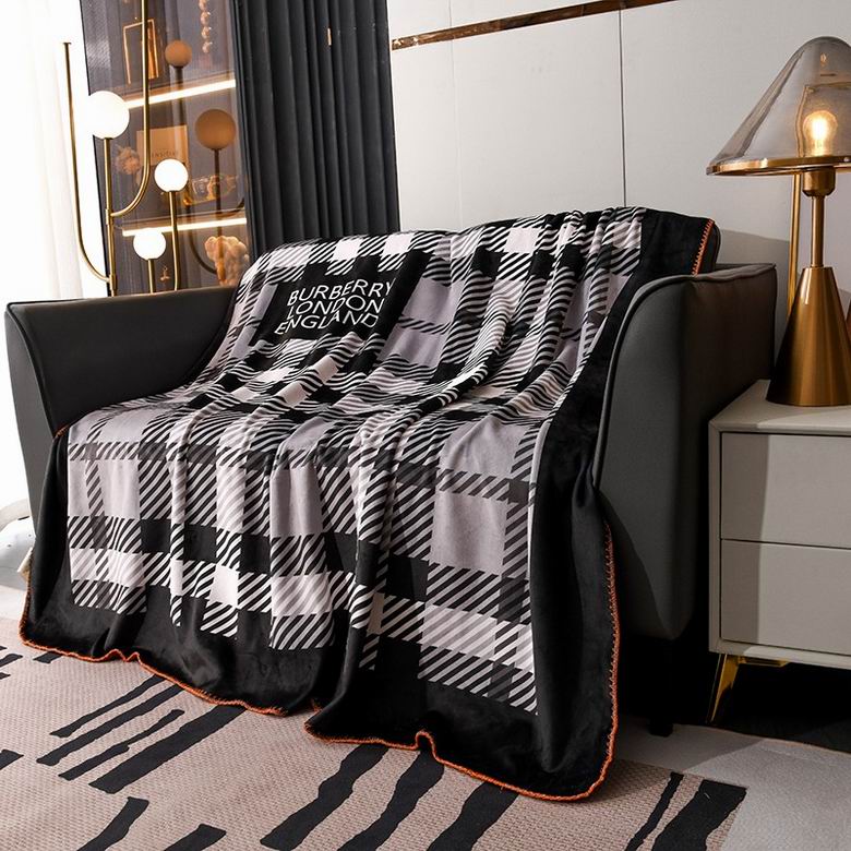 Burberry 1.5x1.5m 1.5x2.0m 2.0x2.3m 01