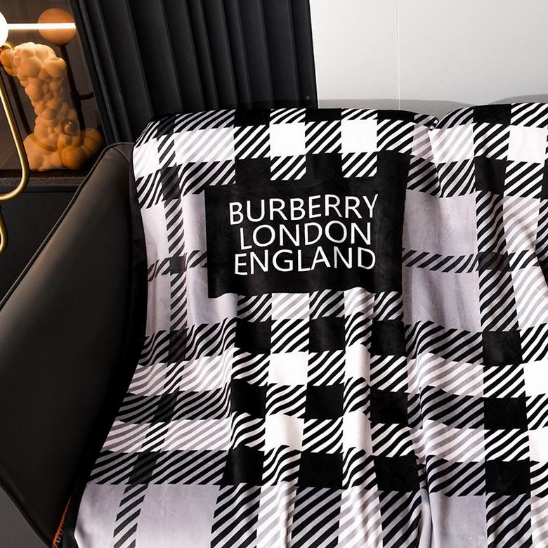 Burberry 1.5x1.5m 1.5x2.0m 2.0x2.3m 01