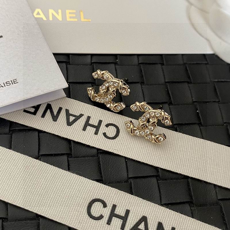 Chanel earing 1lyx2