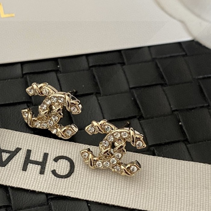 Chanel earing 1lyx2