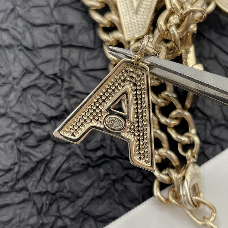 Chanel necklace 1lyx1
