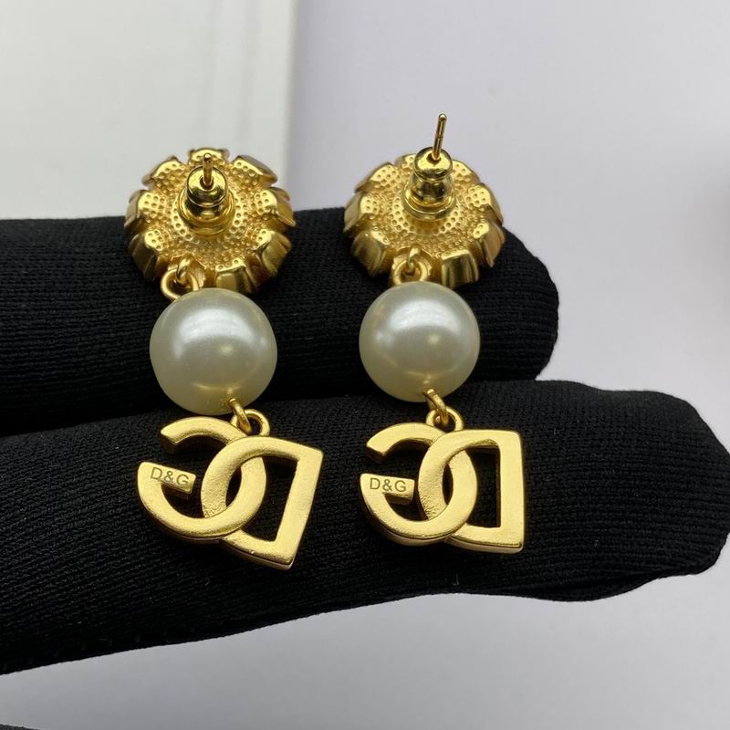 DG Earring lyr60