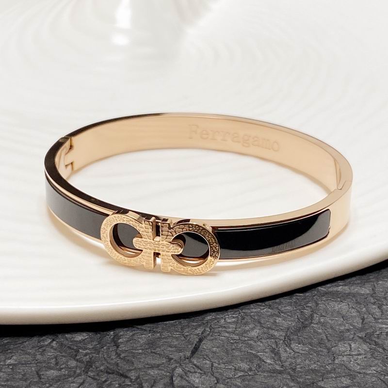 Ferragamo bracelet lyr1 0227