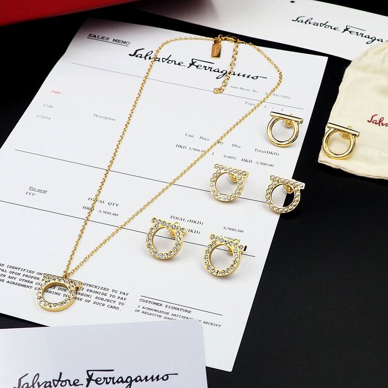 Ferragamo suits 11lyr1