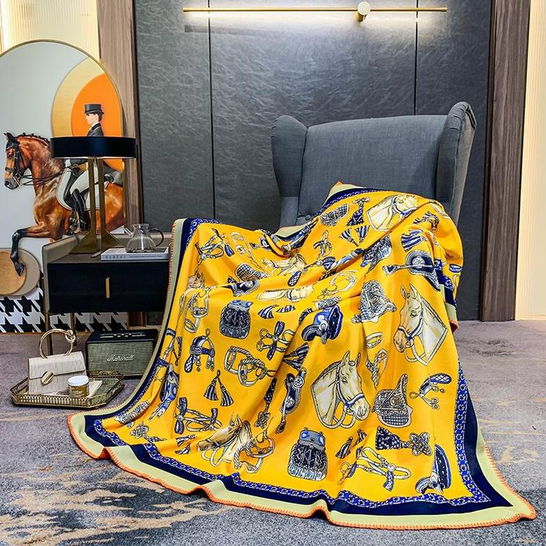 Hermes 1.5x1.5m 1.5x2.0m 2.0x2.3m 44