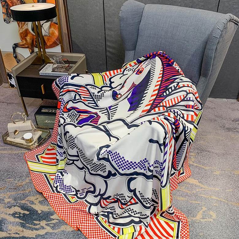 Hermes 1.5x1.5m 1.5x2.0m 2.0x2.3m 39