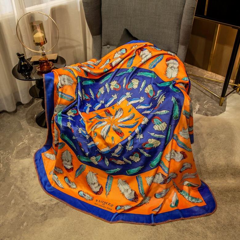 Hermes 1.5x1.5m 1.5x2.0m 2.0x2.3m 47