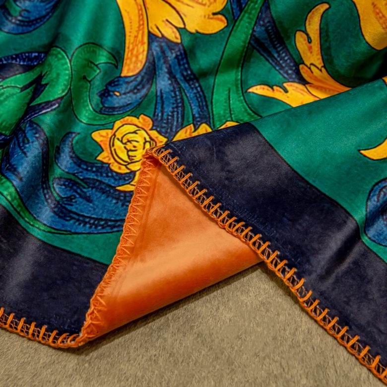 Hermes 1.5x1.5m 1.5x2.0m 2.0x2.3m 49