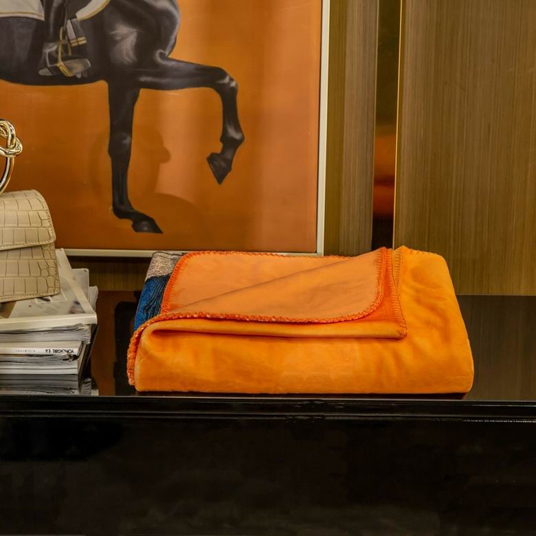 Hermes 1.5x1.5m 1.5x2.0m 2.0x2.3m 48