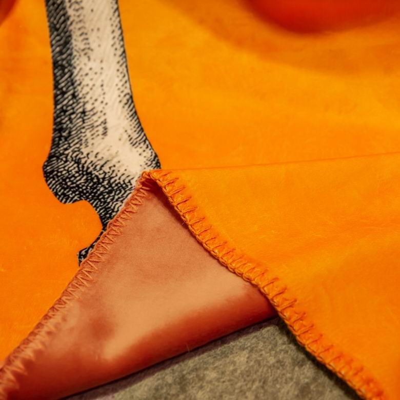 Hermes 1.5x1.5m 1.5x2.0m 2.0x2.3m 48