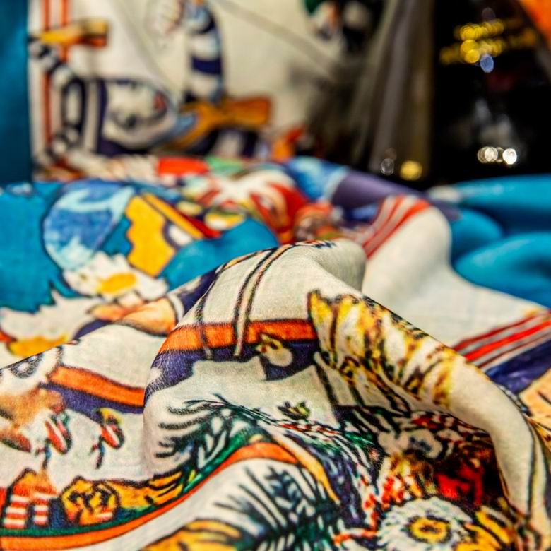 Hermes 1.5x1.5m 1.5x2.0m 2.0x2.3m 50