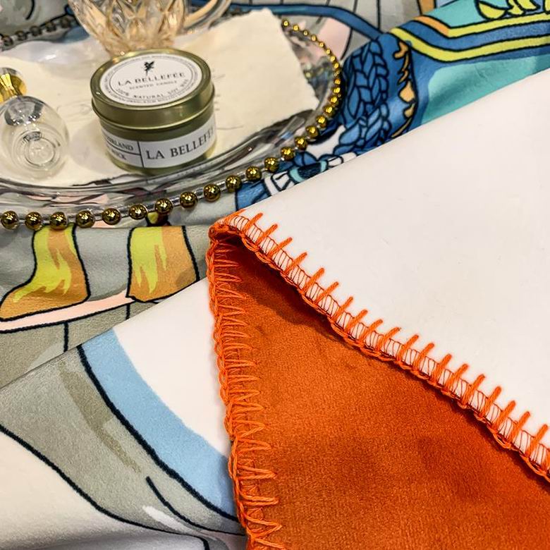 Hermes 1.5x1.5m 1.5x2.0m 2.0x2.3m 43