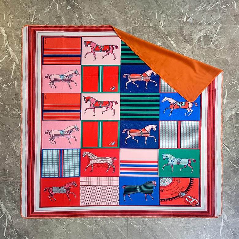 Hermes 1.5x1.5m 1.5x2.0m 2.0x2.3m 40