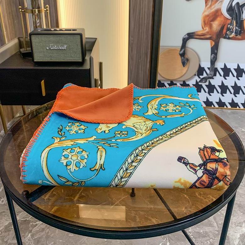 Hermes 1.5x1.5m 1.5x2.0m 2.0x2.3m 42