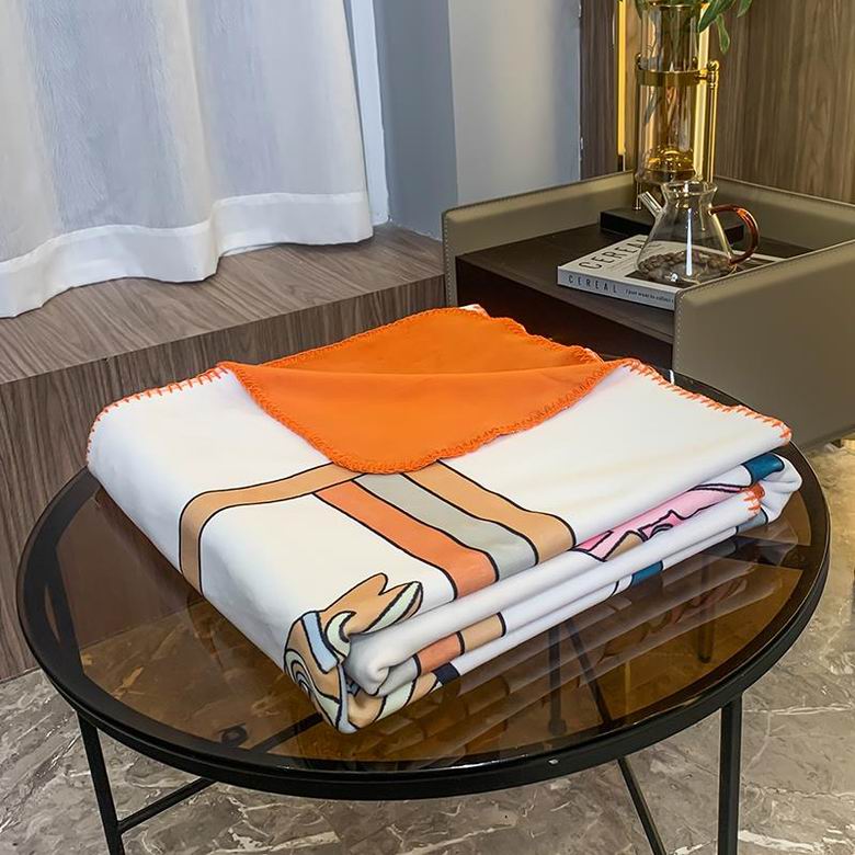Hermes 1.5x1.5m 1.5x2.0m 2.0x2.3m 45