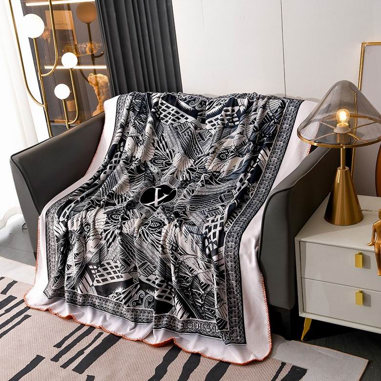 LV 1.5x1.5m 1.5x2.0m 2.0x2.3m 04