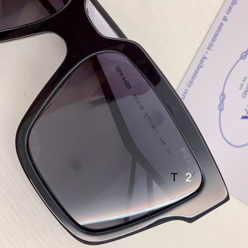 Prada 0103 55 18-145 b