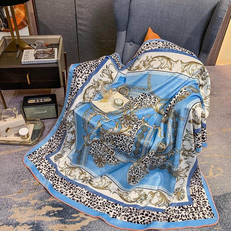 Versace 1.5x1.5m 1.5x2.0m 2.0x2.3m 35