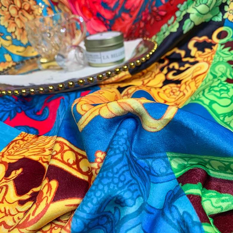 Versace 1.5x1.5m 1.5x2.0m 2.0x2.3m 34