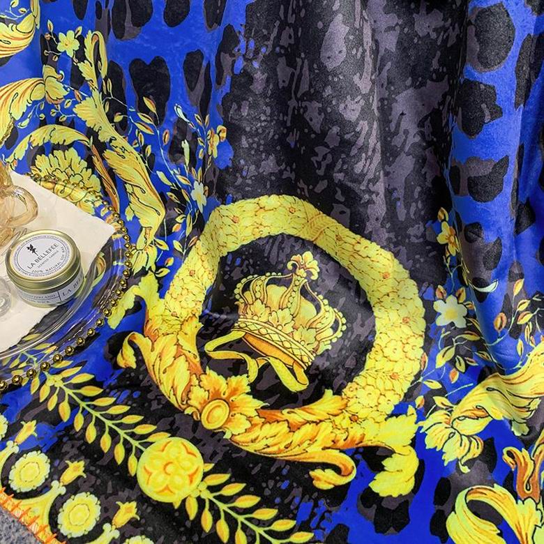 Versace 1.5x1.5m 1.5x2.0m 2.0x2.3m 32