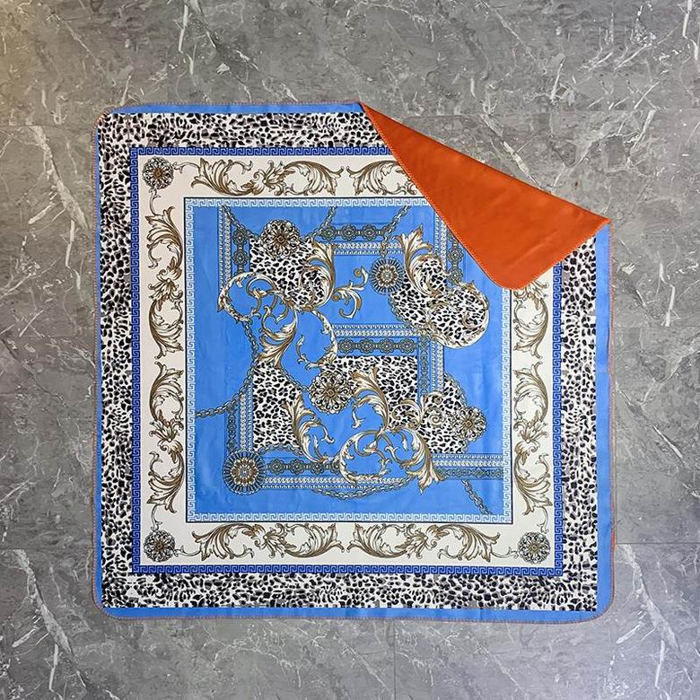 Versace 1.5x1.5m 1.5x2.0m 2.0x2.3m 35