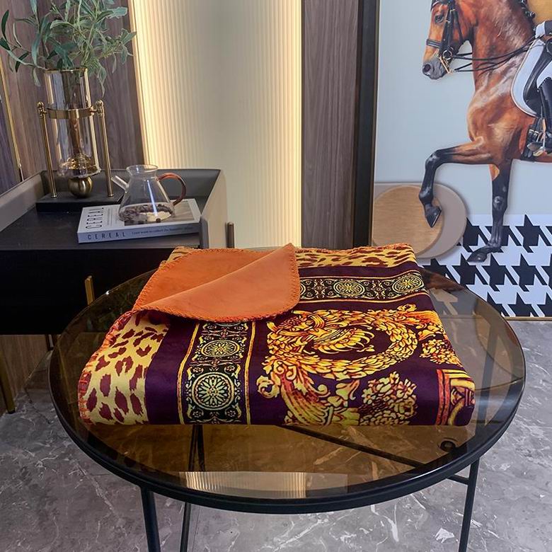 Versace 1.5x1.5m 1.5x2.0m 2.0x2.3m 31