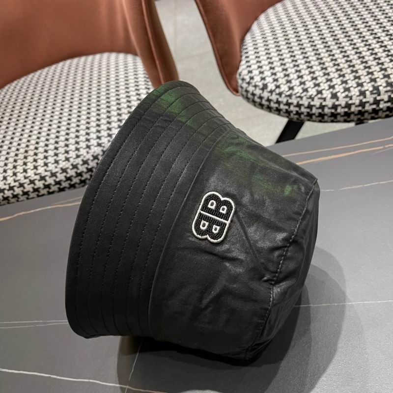 Balenciaga hat 062401