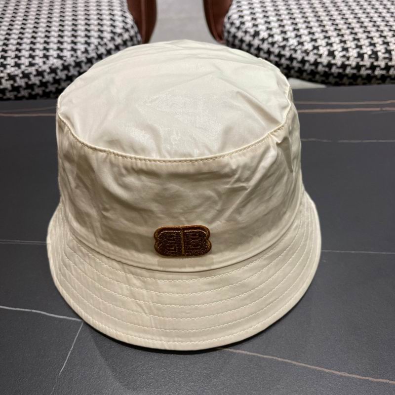 Balenciaga hat 062401