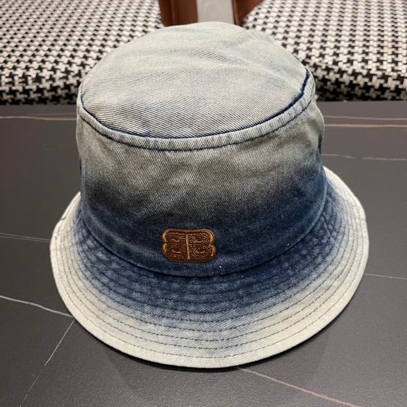 Balenciaga hat 061801