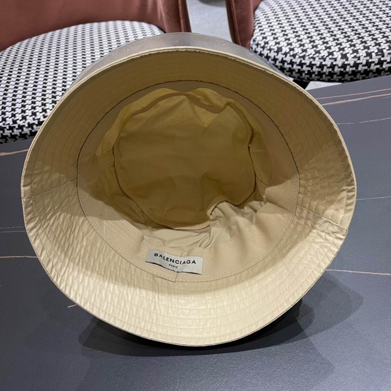 Balenciaga hat 062401