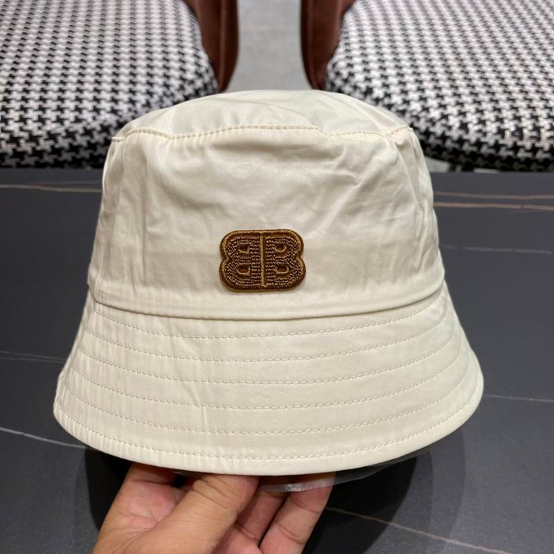 Balenciaga hat 062401