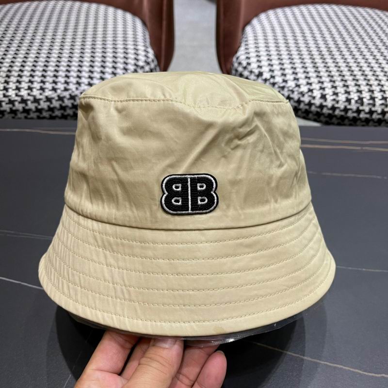 Balenciaga hat 062401
