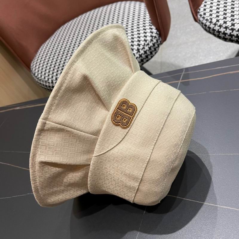 Balenciaga hat 061802