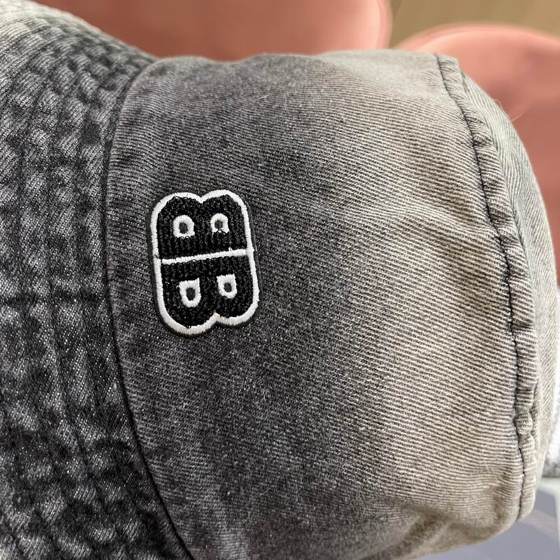 Balenciaga hat 061801