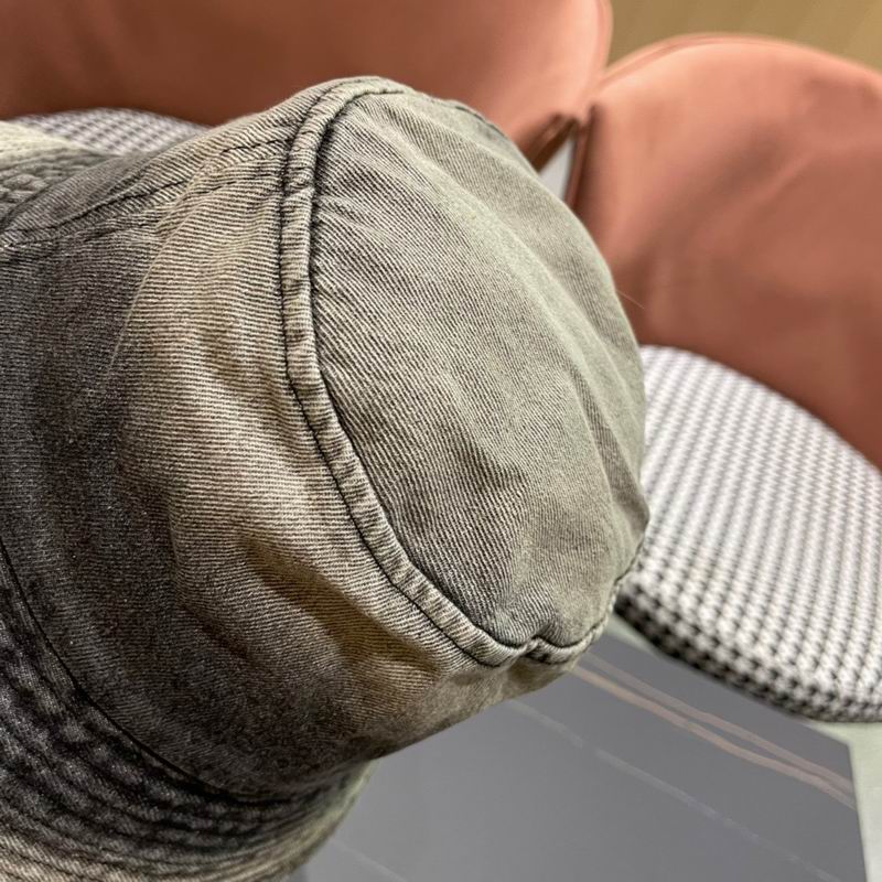 Balenciaga hat 061801